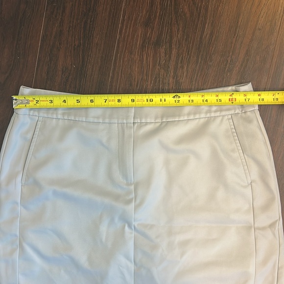 IZOD Golf skort - Picture 8 of 10
